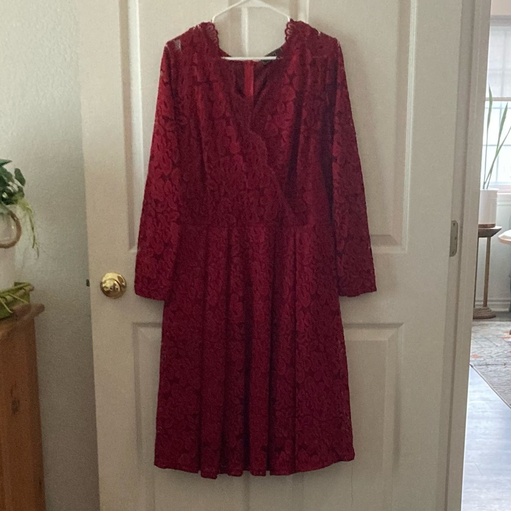 Elegant Burgundy Red Lace Dress 2X